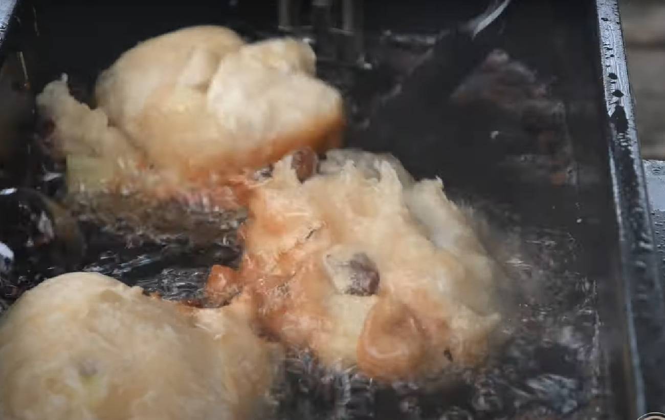 Олиеболы: рецепт рождественских голландских пончиков с пивом вместо дрожжей